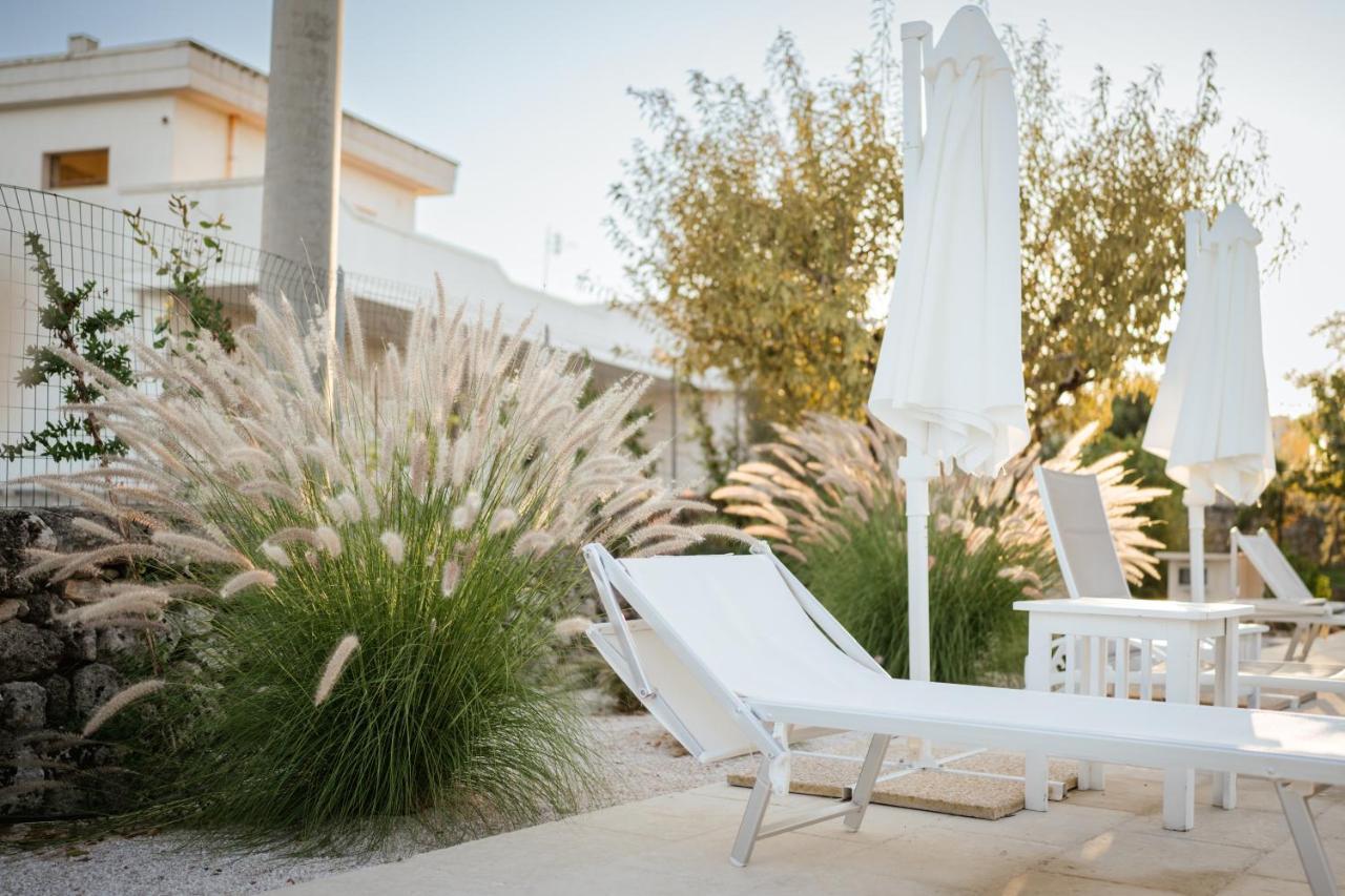 Prestigiosa Villa Con Piscina Condominiale Монополи Екстериор снимка